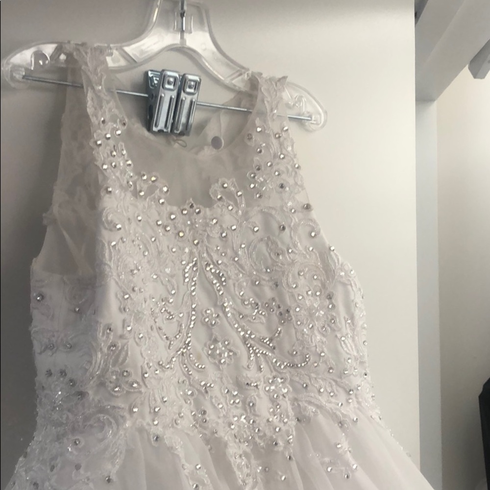 Beautiful Flower Girl or Communion dress!